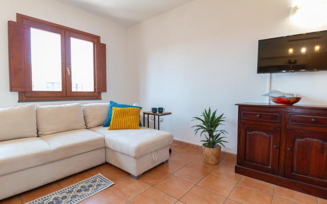 Sardinianworld - Su Pasiu Apartment Cabras Bagian luar foto