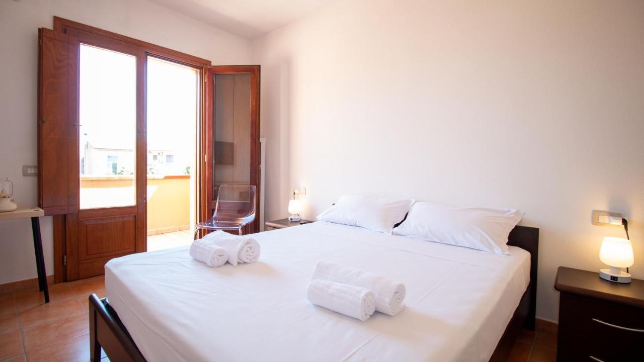 Sardinianworld - Su Pasiu Apartment Cabras Bagian luar foto