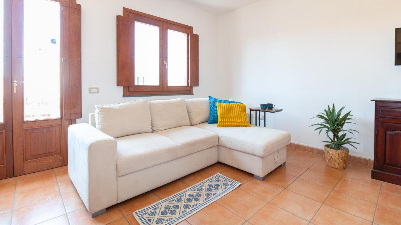 Sardinianworld - Su Pasiu Apartment Cabras Bagian luar foto