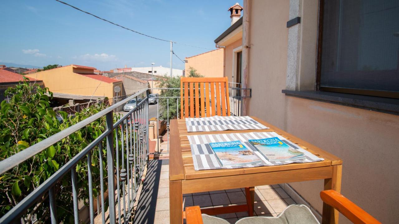 Sardinianworld - Su Pasiu Apartment Cabras Bagian luar foto