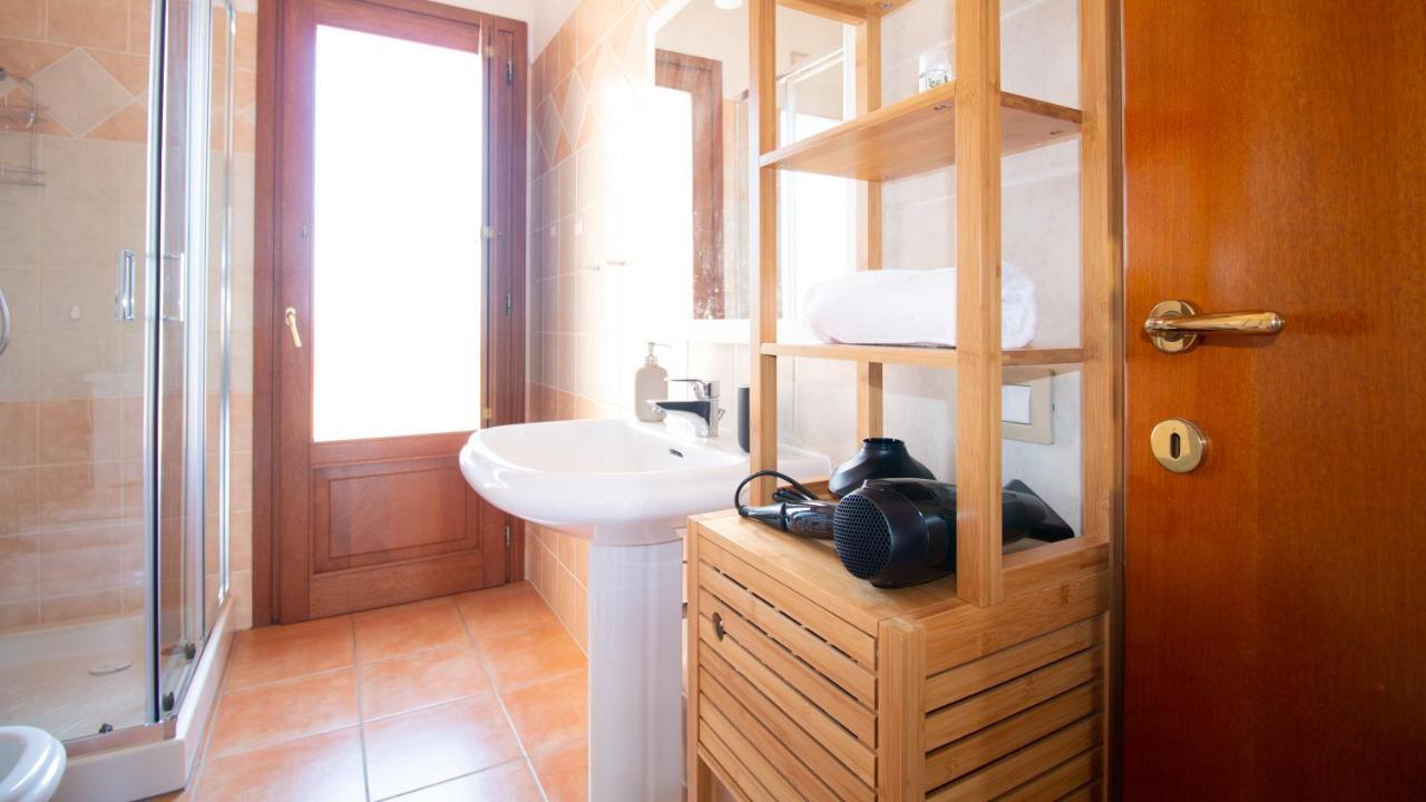Sardinianworld - Su Pasiu Apartment Cabras Bagian luar foto